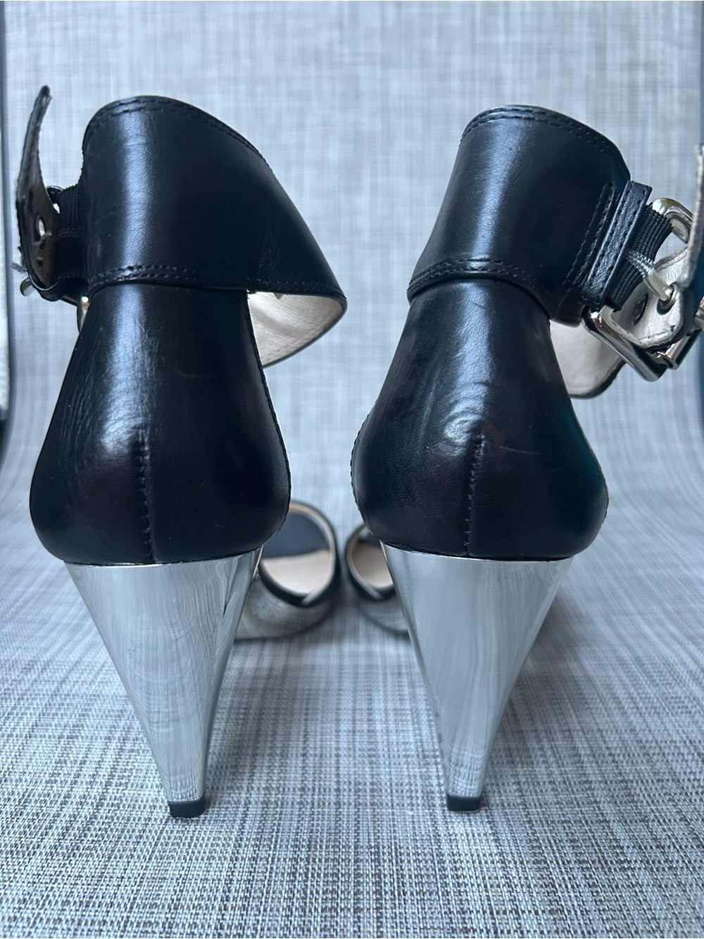Michael Kors Ankle-Strap High Heel Sandals Shoes Size 6 - Picture 2 of 7